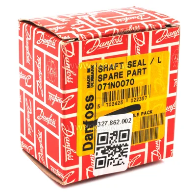 Danfoss 071N0070 left shaft seal