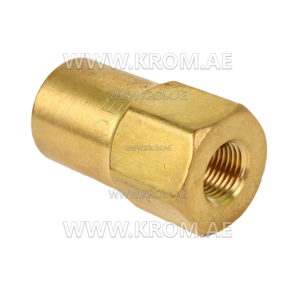 Delavan 1/8 standard nozzle adapter